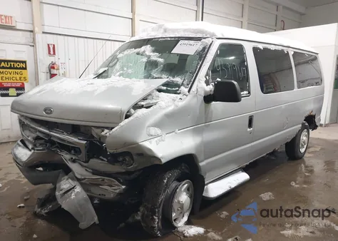 2002 Ford E-350 Super Duty Xl/Xlt from USA, damaged, VIN 1FBNE31L22HA39599